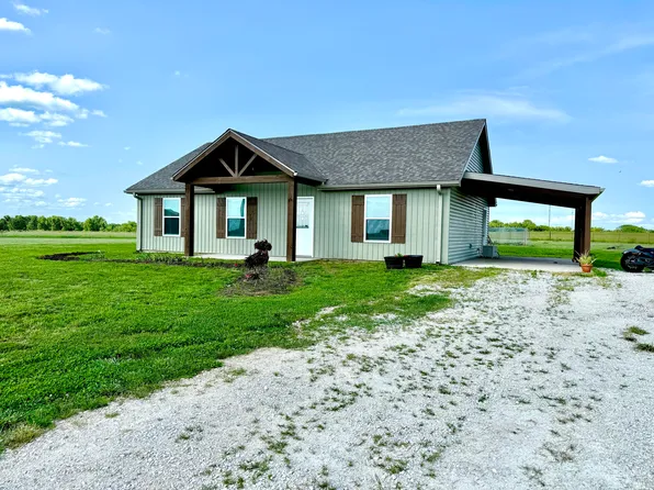 13447 E 1424 Road, Stockton, MO 65785