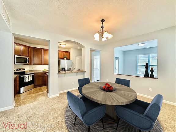 4th image of 7891 Ashenden Dr