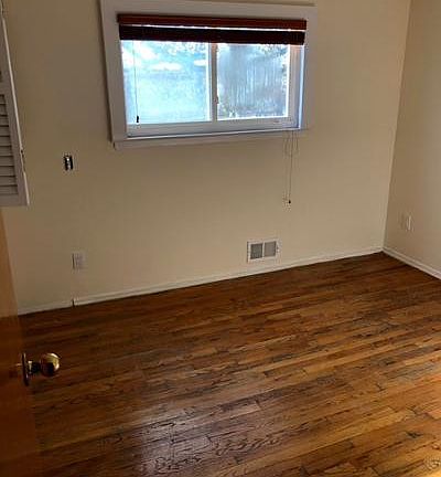2nd image of 16048 80th St
