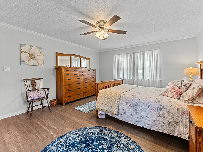 2211 Steeple Chase Dr — Photo 24