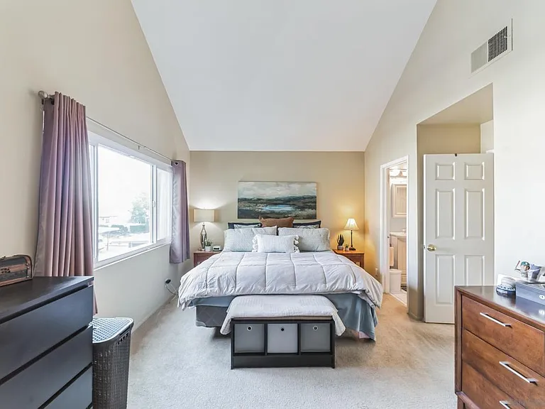 12108 Wilsey Way — Photo 9