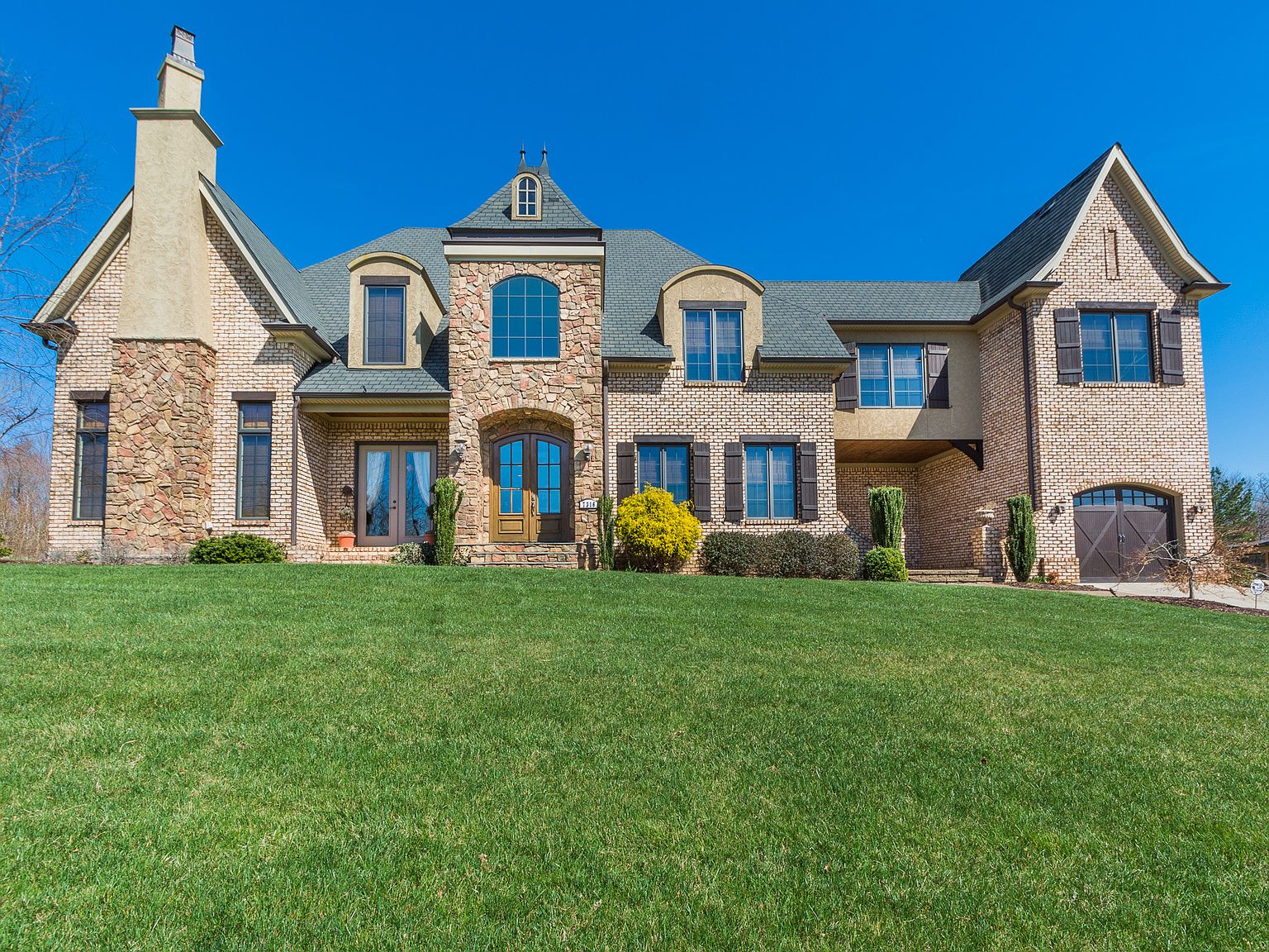 7316 Henson Forest Dr, Summerfield, NC 27358 Zillow