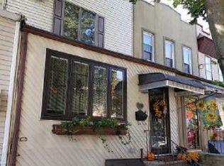72-24 72nd Pl, Ridgewood, NY 11385
