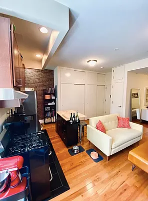 Rented by Living New York | media 3