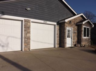 1007 Union St, Oskaloosa, KS 66066