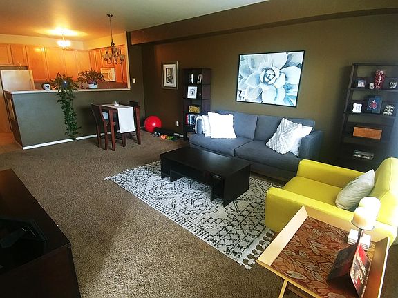 3rd image of 504 Darby Dr Unit 308