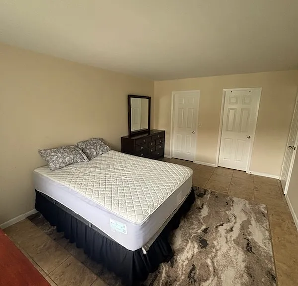 3389 Crystal Ct E #C — Photo 8