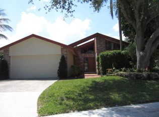 21539 Hollandaire Dr E, Boca Raton, FL 33433