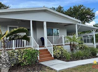 8775 20th St #553, Vero Beach, FL 32966