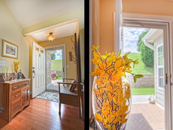 2nd image of 5464 Orchard Villas Cir