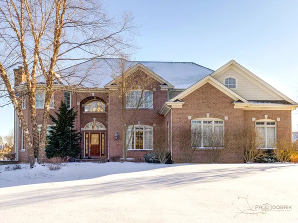 1329 Carlisle Dr, Inverness, IL 60010