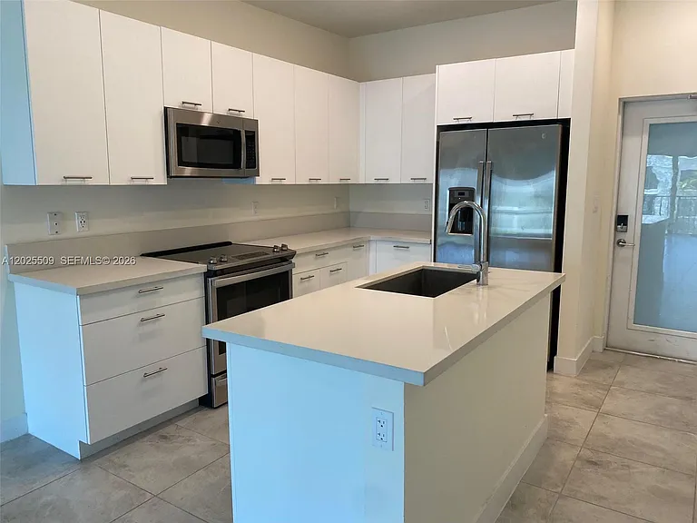 4636 NW 84th Ave #25 — Photo 8