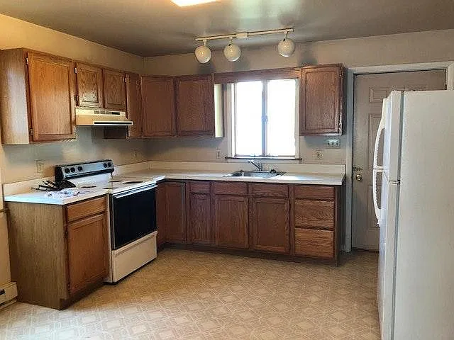 1 bed, 900 sqft, $950 — Photo 2