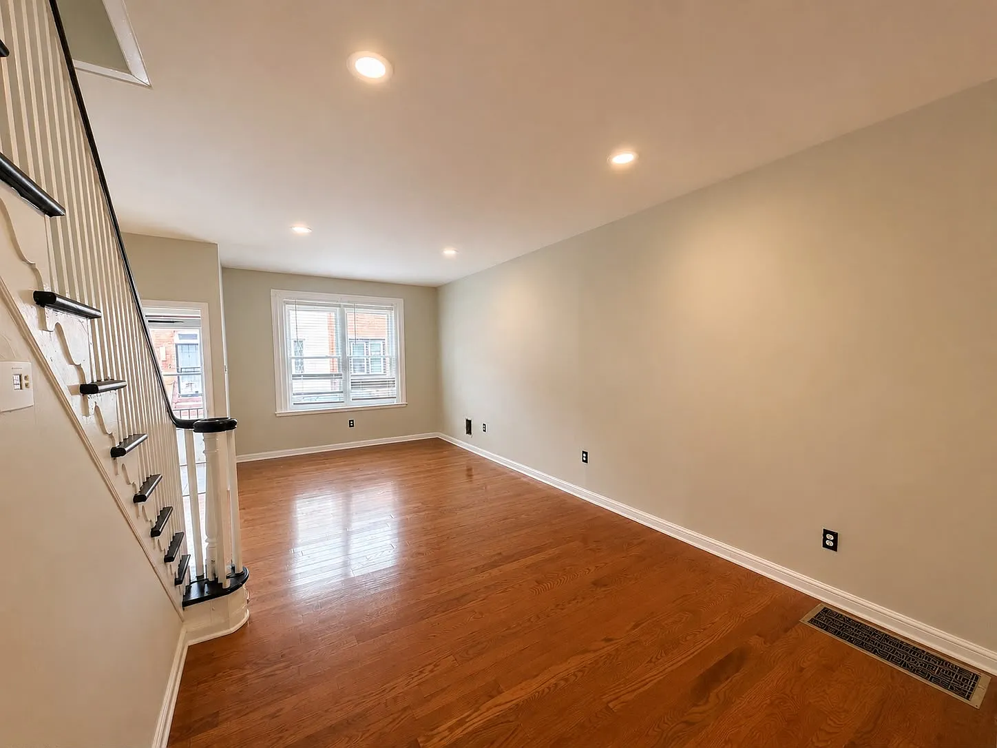2336 Mountain Street - 1 — Photo 3
