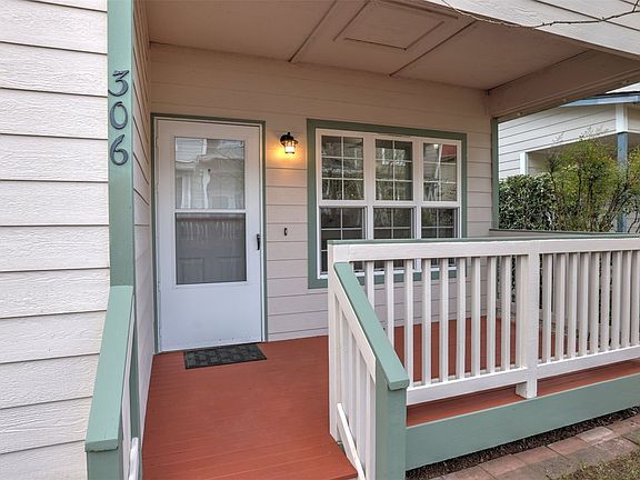 4th image of 25123 Roberts Drive #306