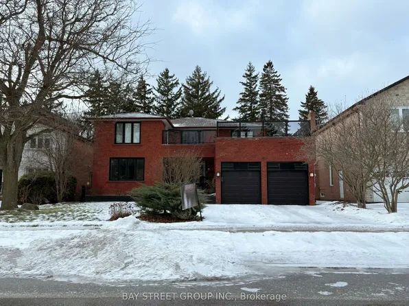 6 Hart St, Richmond Hill, ON L4C 7T7