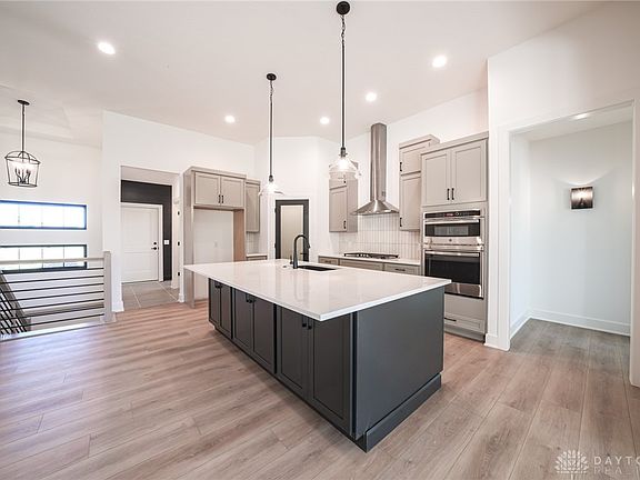 6th image of this home