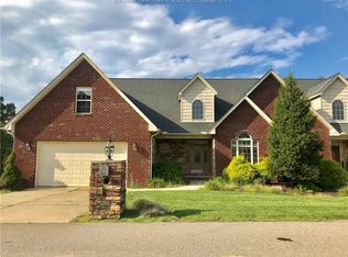 803 Creekstone Rdg, South Charleston, WV 25309