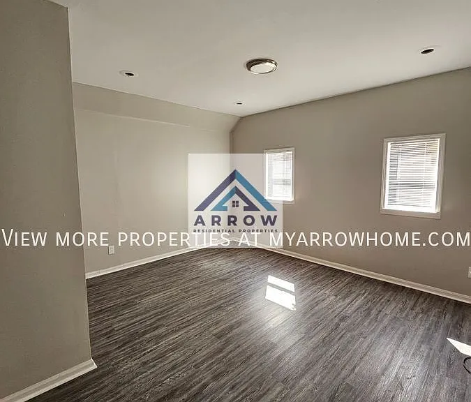 1632 Dewey Ave — Photo 18