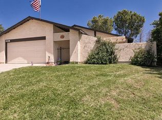 28045 Gold Hill Dr, Castaic, CA 91384