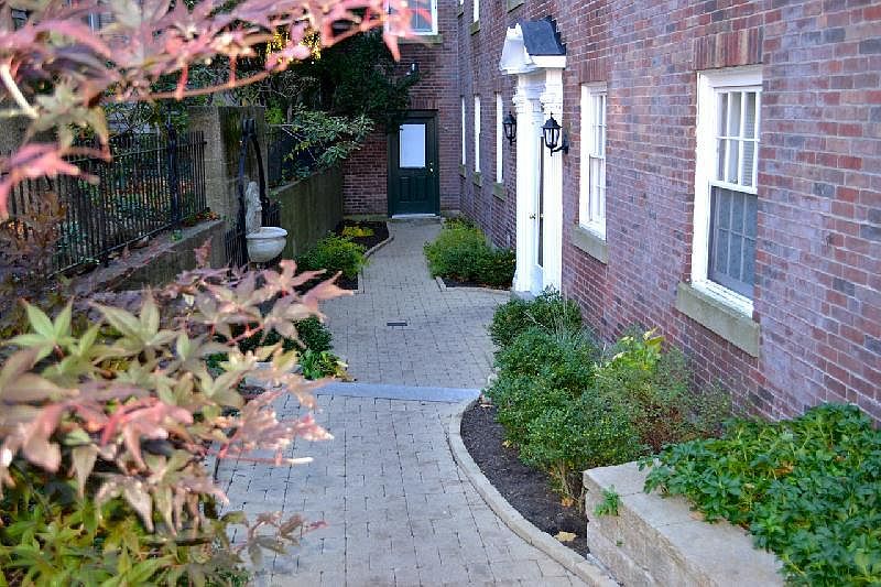 2nd image of 6 Chauncy St #16-22