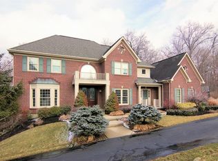 2746 Blackbird Holw, Cincinnati, OH 45244