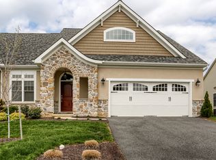 107 Windermere Dr, Palmyra, PA 17078