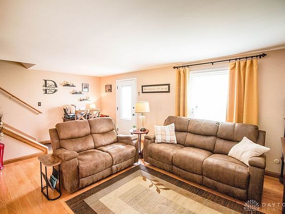 5th image of 1436 Crown Point Ct