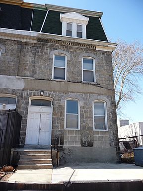 1st image of 42 N 40th St APT 1R