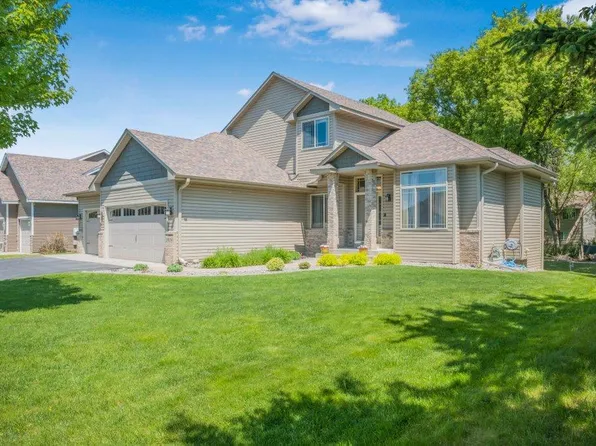 9918 Kiwi Ave N, Brooklyn Park, MN 55443