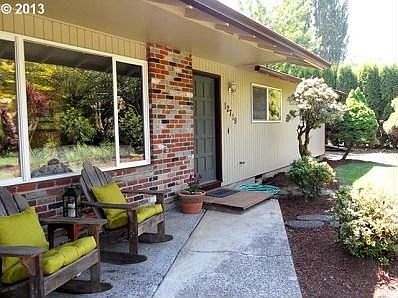 2nd image of 12719 NE 119th St