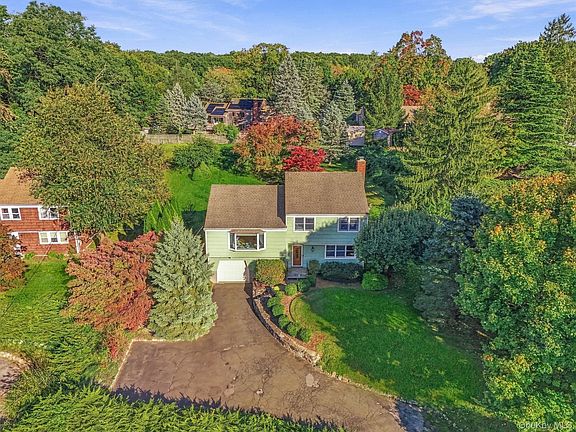 3rd image of 106 Cedar Lane