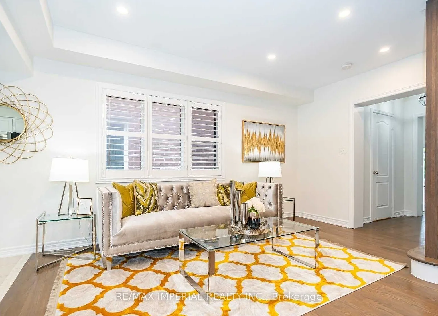 3 bed, $3,200 — Photo 4