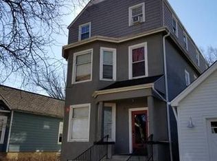 912 Hamlin St APT 2, Evanston, IL 60201