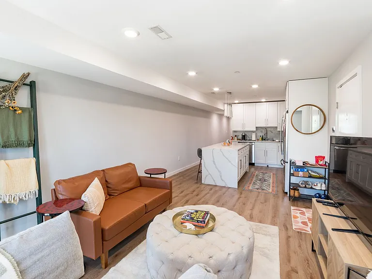 745 N 20th Street — Photo 4