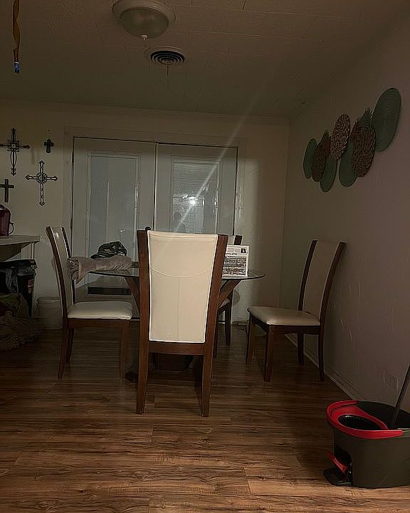 1st image of 306 N 9th Ave