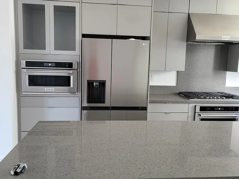 3405 Client Cmn — Photo 11