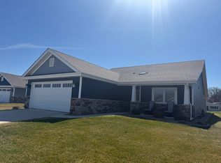 14082 Breakwater Ln, Cedar Lake, IN