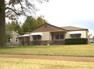 834 W 30th St S, Wichita, KS 67217