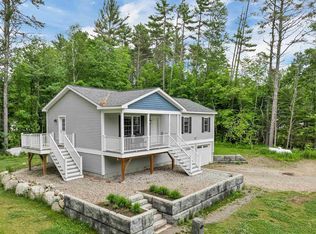 4 Mill Pond Rd, Melvin Village, NH 03850