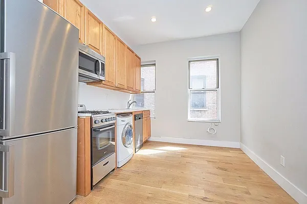 Rented by Heritage Realty LLC | media 7