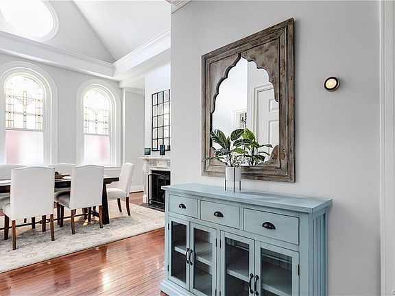 3rd image of 1723 Hanover Ave #U5