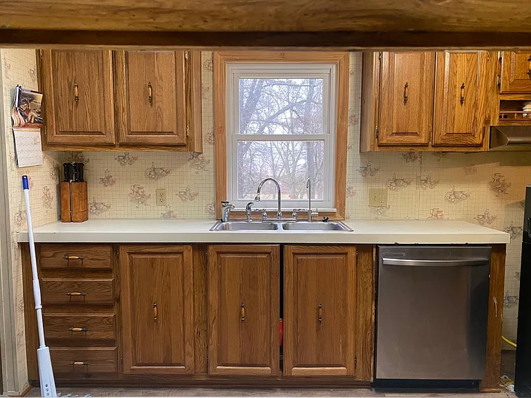 Ridge Ln — Photo 9