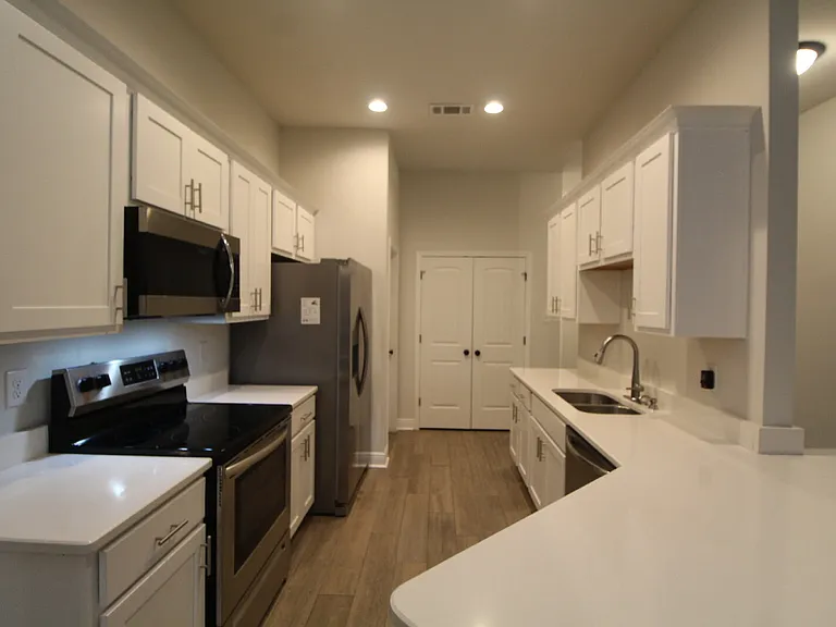 3255 Keegun Loop — Photo 6