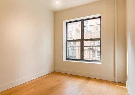 Rented by Bold New York | media 27