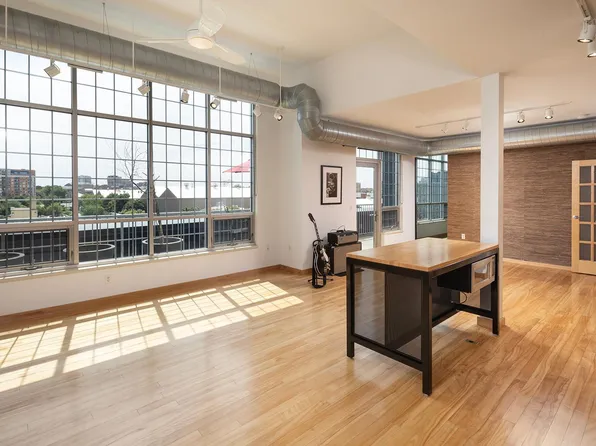 521 2nd St SE APT 508, Minneapolis, MN 55414