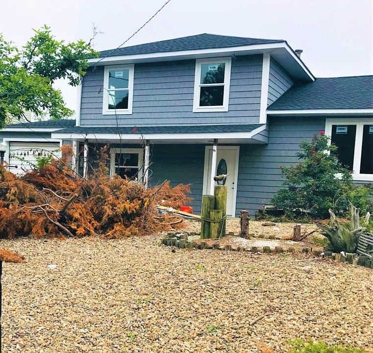 1st image of 1854 Merrimac Dr