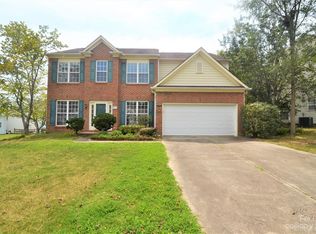 8111 Pelorus Ln, Charlotte, NC 28269