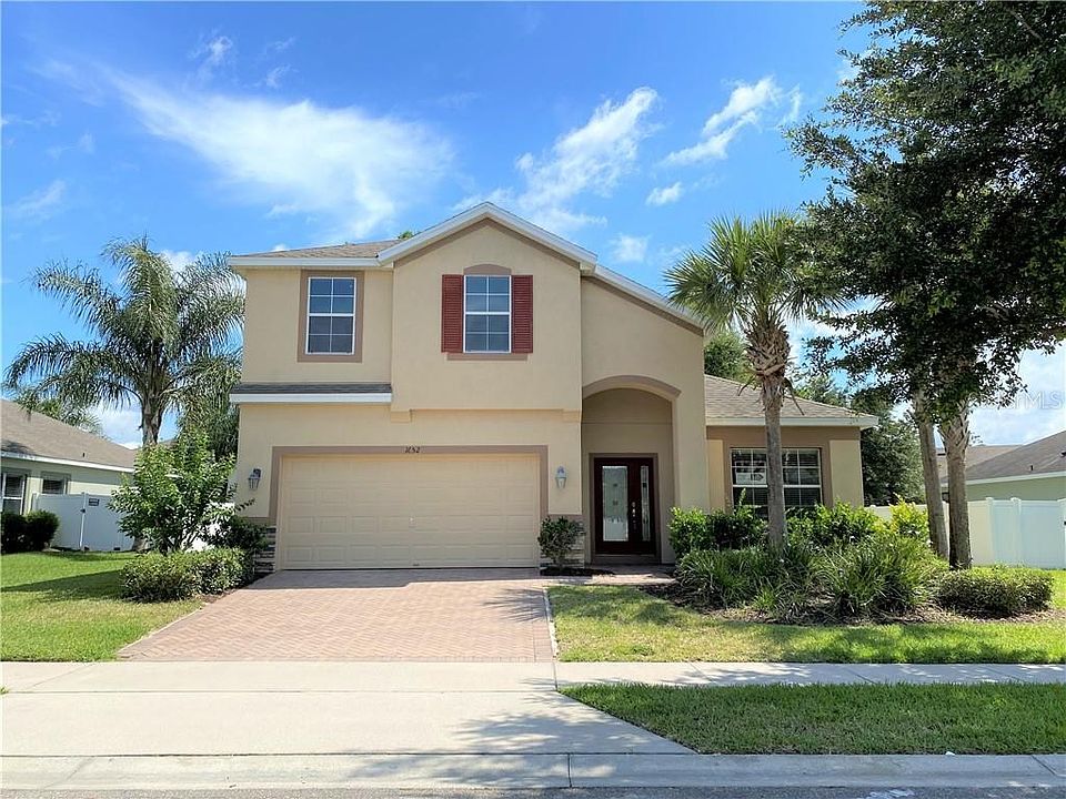 1st image of 1652 Blue Grass Blvd