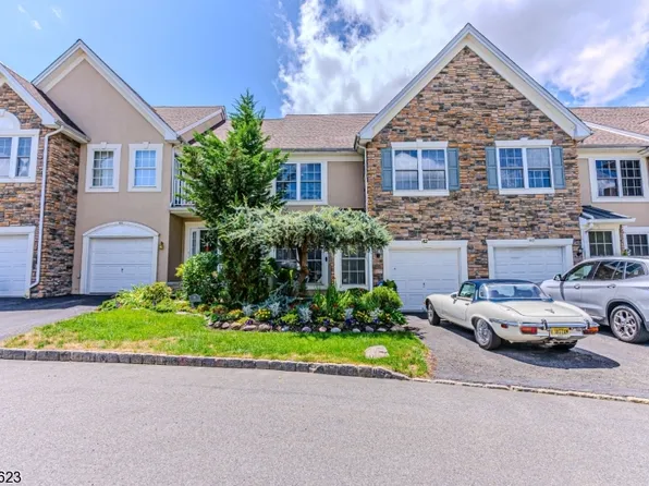 42 Birchwood Ln #42, North Haledon Boro, NJ 07508